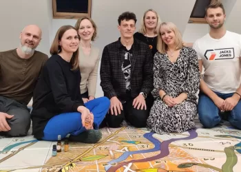 Jauni žmonės Mokėsi Siekti Užsibrėžtų Tikslų