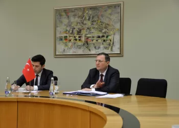 Ministrė Agnė Bilotaitė Padėkojo Turkijos Ambasadoriui Už Pagalbą Migracijos Krizės Metu