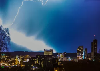 2022 M. Perkūnijų Atžvilgiu Buvo Ramesni: Užfiksuota Daugiau Nei 71 Tūkst. žaibų Išlydžių