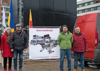 Klaipėdos Miesto Centre – Kulkų Suvarpytas Autobusiukas