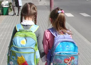 Kaip Reaguoti į Netinkamą Vaiko Elgesį? 11 Praktinių Patarimų Tėveliams