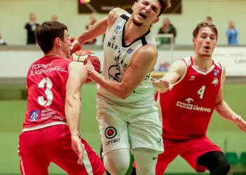 „Neptūno“ Dublerius Paskandino Buvęs Komandos Narys