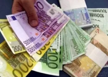 Iš Moters Namų Pavogta 1210 Eurų