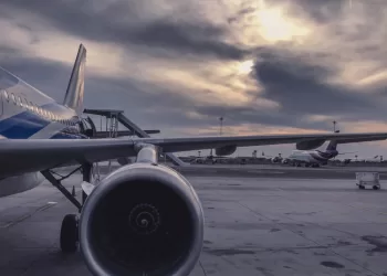 COVID-19 Ligos Sukėlėjo Pradėta Ieškoti Ir Orlaivių Nuotekose