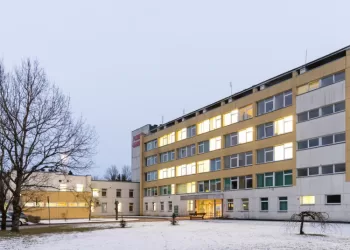 Stabdomas Kvietimas Negyvenamosios Paskirties Pastatų Atnaujinimui