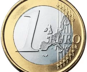 Dėl Skolų Pernai Buvo Areštuojami Ir Orlaiviai, Ir Gyvuliai, Ir Derlius