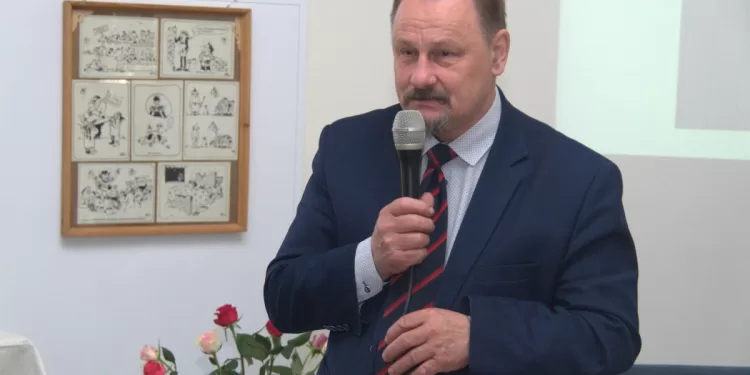 Padėkim Išlipti Iš „minuso“