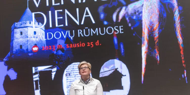 Premjerė: nesiliaukime svajoti apie Vilnių, kurį gyvenimui pažadino geležinio vilko balsas – ne grėsmingas, o kviečiantis susivienyti ir kurti