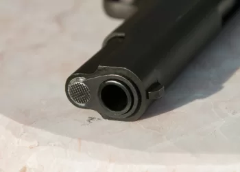 Operatyviai Sulaikyti Keturi Plėšimu įtariami Asmenys