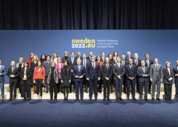 ES Teisingumo Ministrų Dėmesio Centre – Teisinių Pagalbos Ukrainai įrankių Paieška