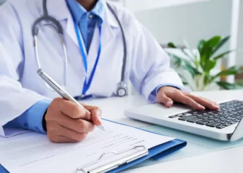 Svarbi Informacija Gydytojams Bei Pacientams, Skiriantiems, įsigijusiems Ar Planuojantiems įsigyti „DexcomOne“ Gliukozės Kiekio Stebėjimo Sistemą