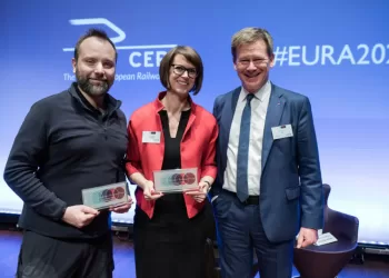 Europos Geležinkelių Apdovanojimai – „LTG Cargo“ Vadovei Eglei Šimei Ir „Ukrainos Geležinkeliams“