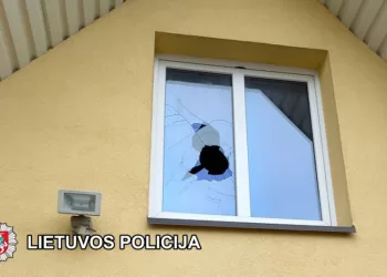 Sulaikyti Asmenys įtariami Pasikėsinę Sunaikinti Turtą Plungėje Visuotinai Pavojingu Būdu