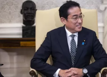 Japonijos premjeras atleido kabineto narį už prieš LGBTQ pasisakymus