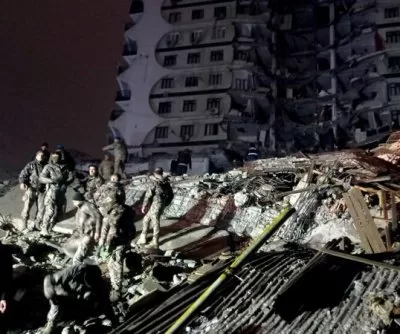 Pietų Turkiją sukrėtė galingas 7,8 mln. žemės drebėjimas;  dešimtys žuvusių