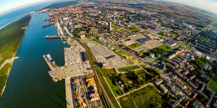 Klaipėdos Uoste – Nauji Laivybos Kanalo Gyliai Ir Naujos Galimybės Klaipėdos Uoste – Nauji Laivybos Kanalo Gyliai Ir Naujos Galimybės