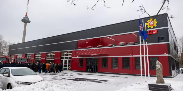 Baigta Ugniagesių Gelbėtojų Komandos Rekonstrukcija Vilniuje