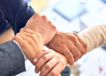 Startuoja Gydymo įstaigų Bendradarbiavimo Platforma