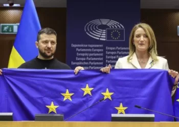 Zelenskis atnaujino kreipimąsi į Europos Parlamentą dėl narystės