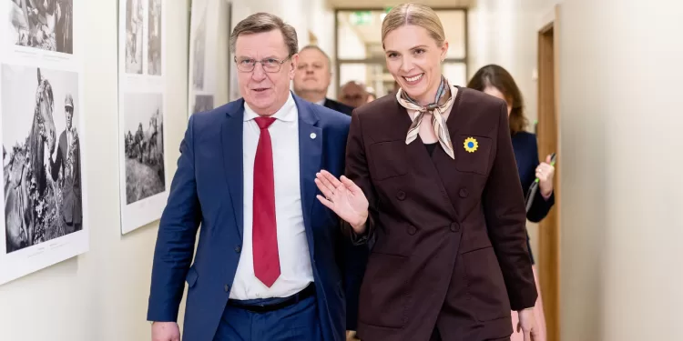 Lietuva Ir Latvija Rengia Vieningą Atsaką Hibridinėms Grėsmėms