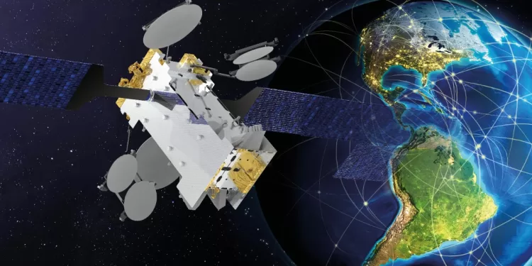 Ispanijai priklausantis ryšių palydovas, paruoštas paleidimui iš Kanaveralo kyšulio