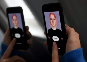 Seksuojančio pokalbių roboto draudimas rodo gresiantį kovą dėl AI taisyklių