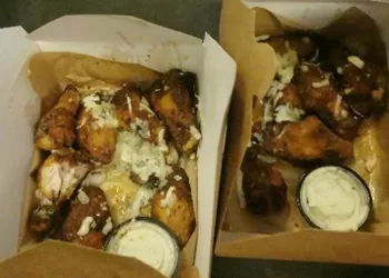 “Buffalo” vištienos sparneliai