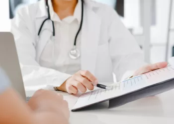 Šeimos Gydytojams Padės Kone Pusė Tūkstančio Papildomų Sveikatos Specialistų