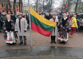 Per Vasario 16-ąją Dėmesys Signatarui Ir Ukrainai (Fotoreportažas)