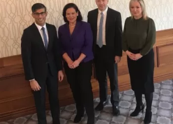 Didžiosios Britanijos premjeras Sunakas pradėjo siekį išspręsti Šiaurės Airijos prekybos ginčą su ES