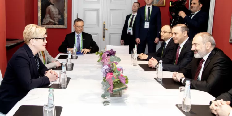 Ministrė Pirmininkė Miunchene susitiko su Armėnijos Ministru Pirmininku Nikolu Pašinianu Ministrė Pirmininkė Miunchene susitiko su Armėnijos Ministru Pirmininku Nikolu Pašinianu