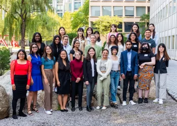 Įgyti realaus pasaulio pramonės patirties per Break Through Tech AI MIT