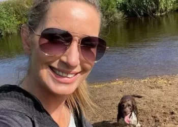 Britų policija randa kūną ieškodama dingusios mamos Nicola Bulley