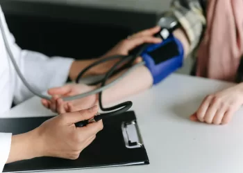 Gydymo įstaigos Bus Skatinamos Teikti Daugiau Kardiologų, Neurologų, Onkologų Konsultacijų