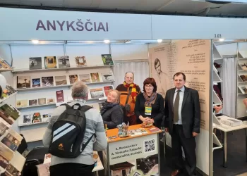 Muziejininkai Mugėje Siūlo Per 50 Leidinių