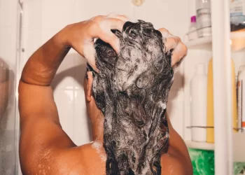 Štai ką iš tikrųjų reiškia „plaukų važiavimas dviračiu“ ir kaip tai išbandyti