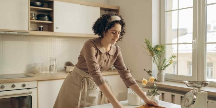 VAKUUMATORIUS IR VIRTUVĖS SVARSTYKLĖS – TOBULAS DUETAS KIEKVIENOJE VIRTUVĖJE