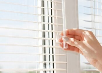 Žaliuzės: pagrindiniai montavimo ir priežiūros aspektai