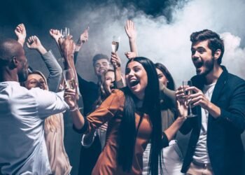 Išblaivinimo kaina Lietuvoje: kiek kainuoja geresnė savijauta po vakarėlio?