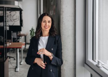 Lietuvių įmonė leidžia savo darbuotojams išvykti į darbostogas nors ir 180 dienų per metus