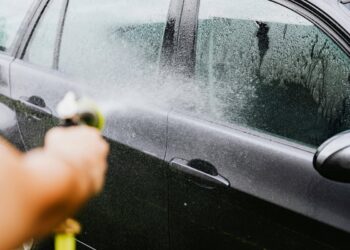 Kaip sužinoti, ar jūsų automobilio kėbului reikia remonto?