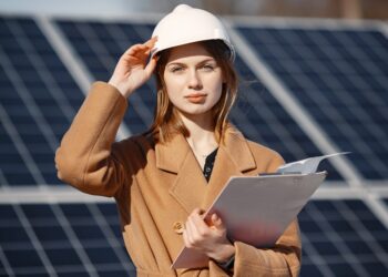 Saulės baterijos kaina vs. nauda – ar verta investuoti dabar?