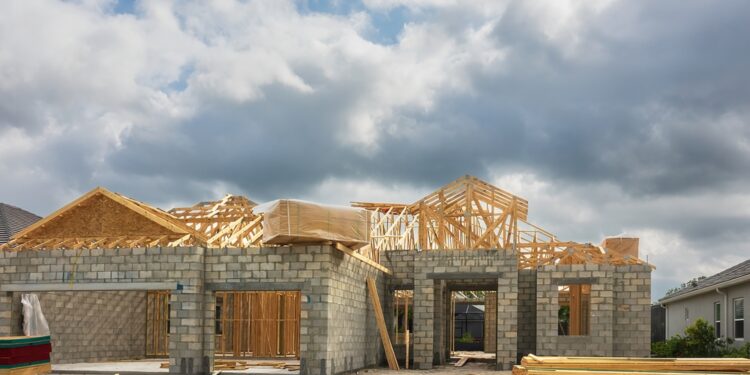 Kokį šildytuvą rinktis statybvietei žiemą? Kokį šildytuvą rinktis statybvietei žiemą?