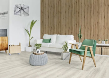 Kas yra vinilinės grindys ir kodėl jos tokios populiarios?