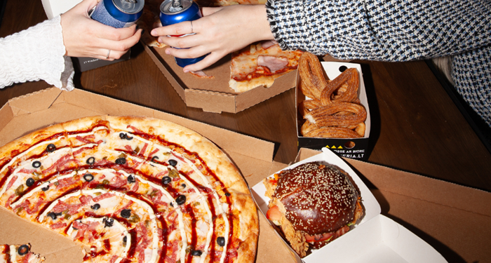 Kodėl po ilgos dienos norisi būtent šilto maisto?