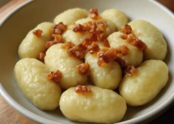 Receptas: Naminiai bulvių gnocchi su šalavijų sviestu